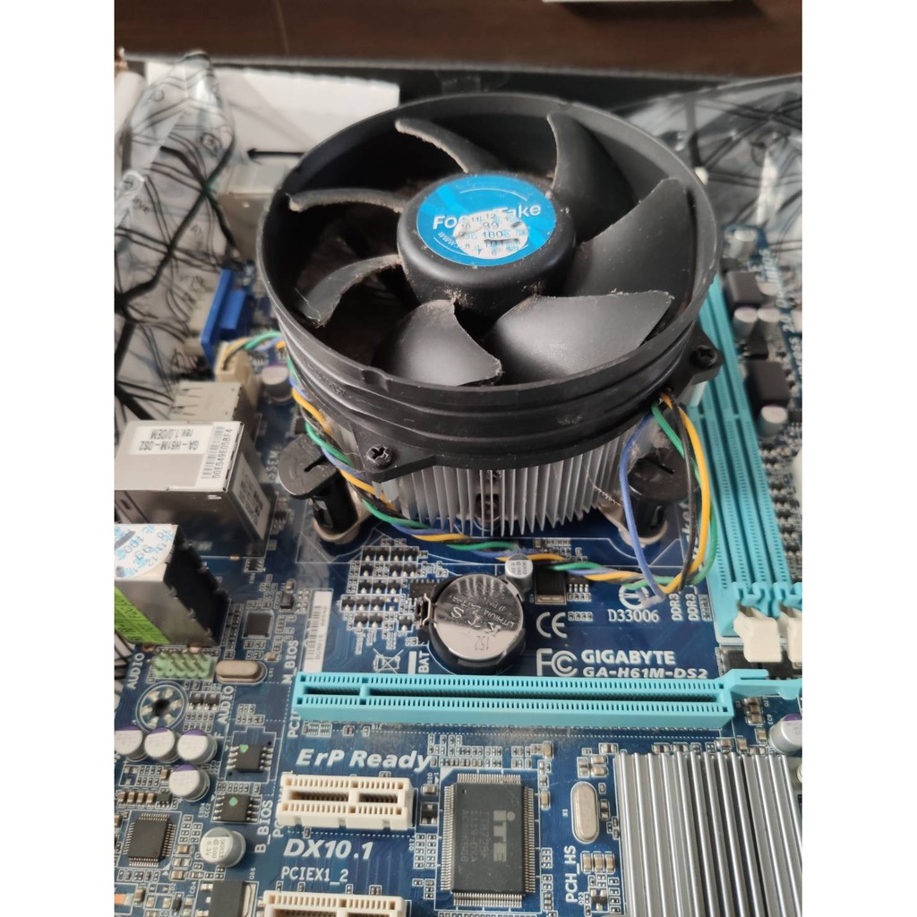 Intel Pentium G630 含風扇+ GA-H61M  二手退役、隨便賣900，功能正常，新竹可面交
