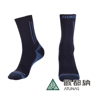 【ATUNAS 歐都納】中筒羊毛登山襪 (A1ASCC02N 藍黑/抑臭/保暖/舒適/美麗諾羊毛)