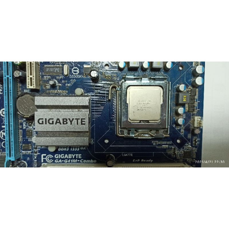 E6700 + 技嘉 Ga-G41M Combo CPU 主機板 半套 LGA 775