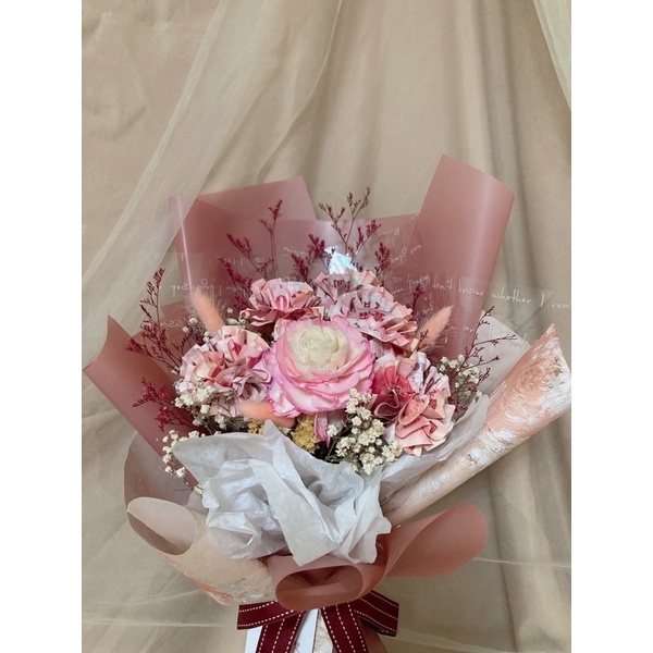 康乃馨花束高雄的價格推薦 22年8月 比價比個夠biggo