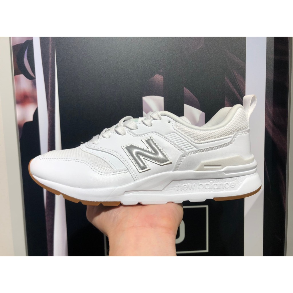 new balance cm997hcn