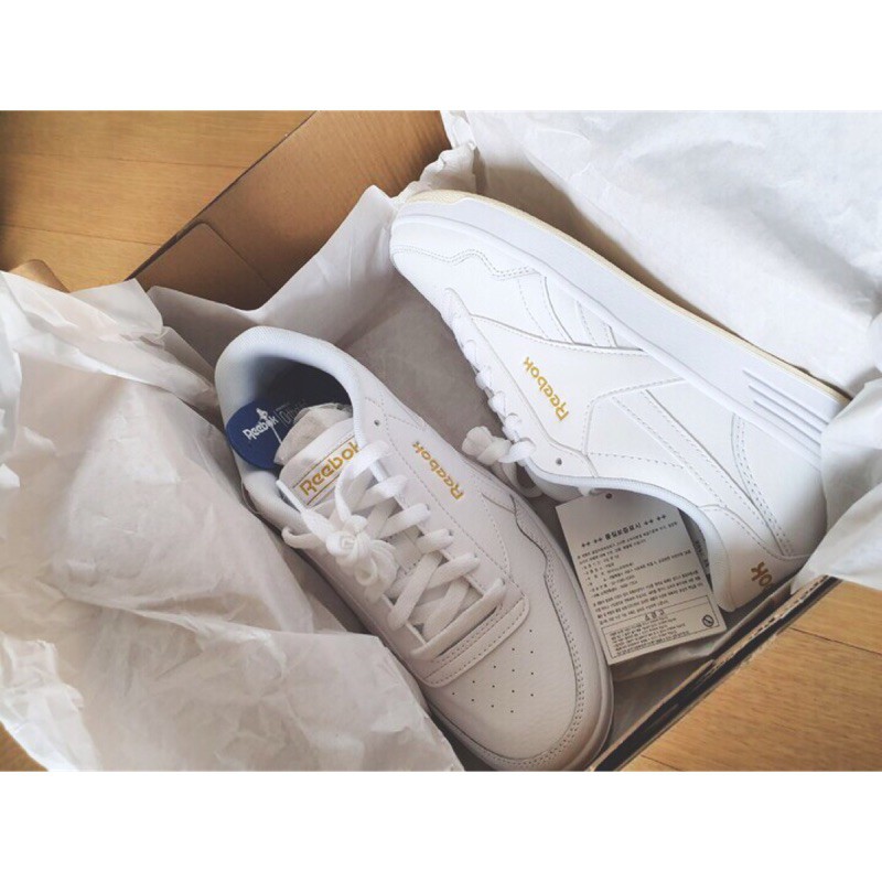 reebok royal t