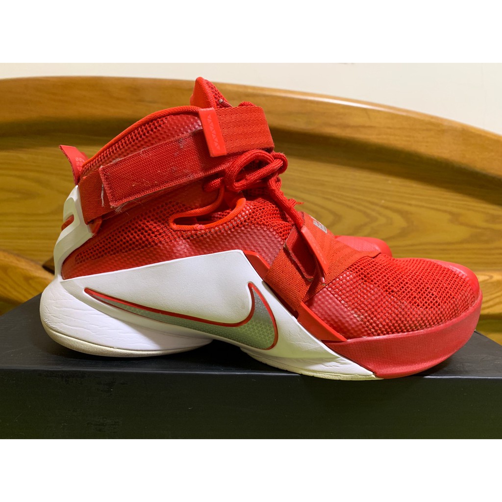 Nike Lebron Soldier 9有鞋盒/詹姆斯士兵9/籃球鞋/二手/只有拿來打室內/紅色/完美主義者切勿下標