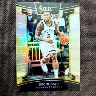 2018-19 Select 密爾瓦基公鹿隊 Eric Bledsoe 銀色閃亮平行卡