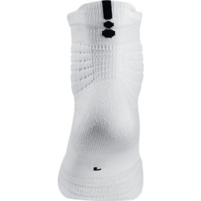 nike elite versatility socks mid