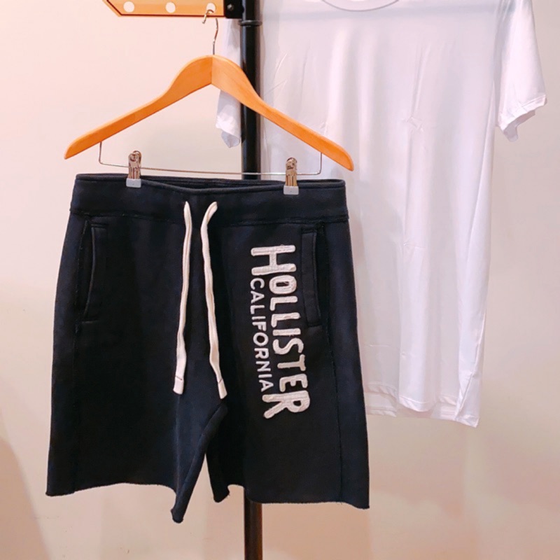 Hollister 重磅棉質短褲  黑 Ｍ《男孩試衣間》🛍～Ming's Life