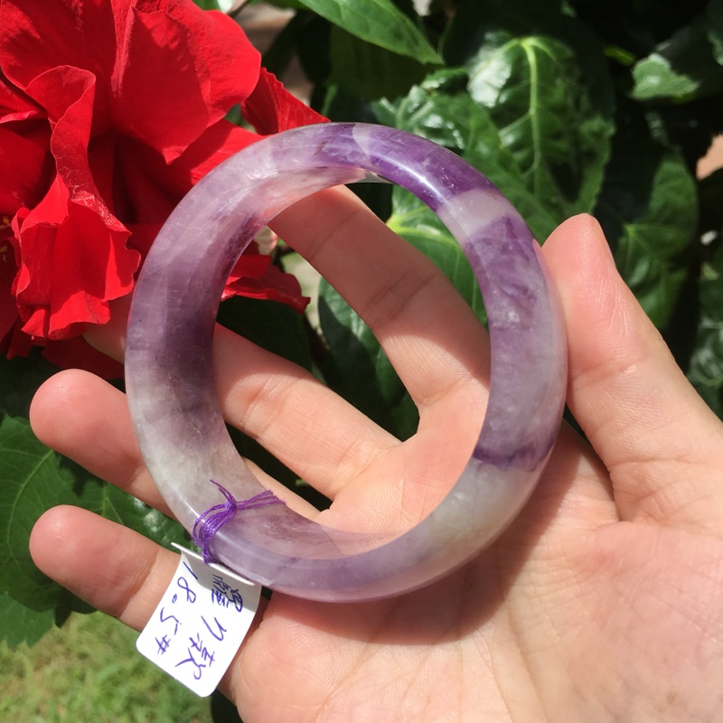 天然紫水晶手環～小寬版，手圍19.5號、《羅7款》，內徑60mm 鐲寬22mm 厚8mm~紫水晶手鐲！紫水晶能增添㊣財運