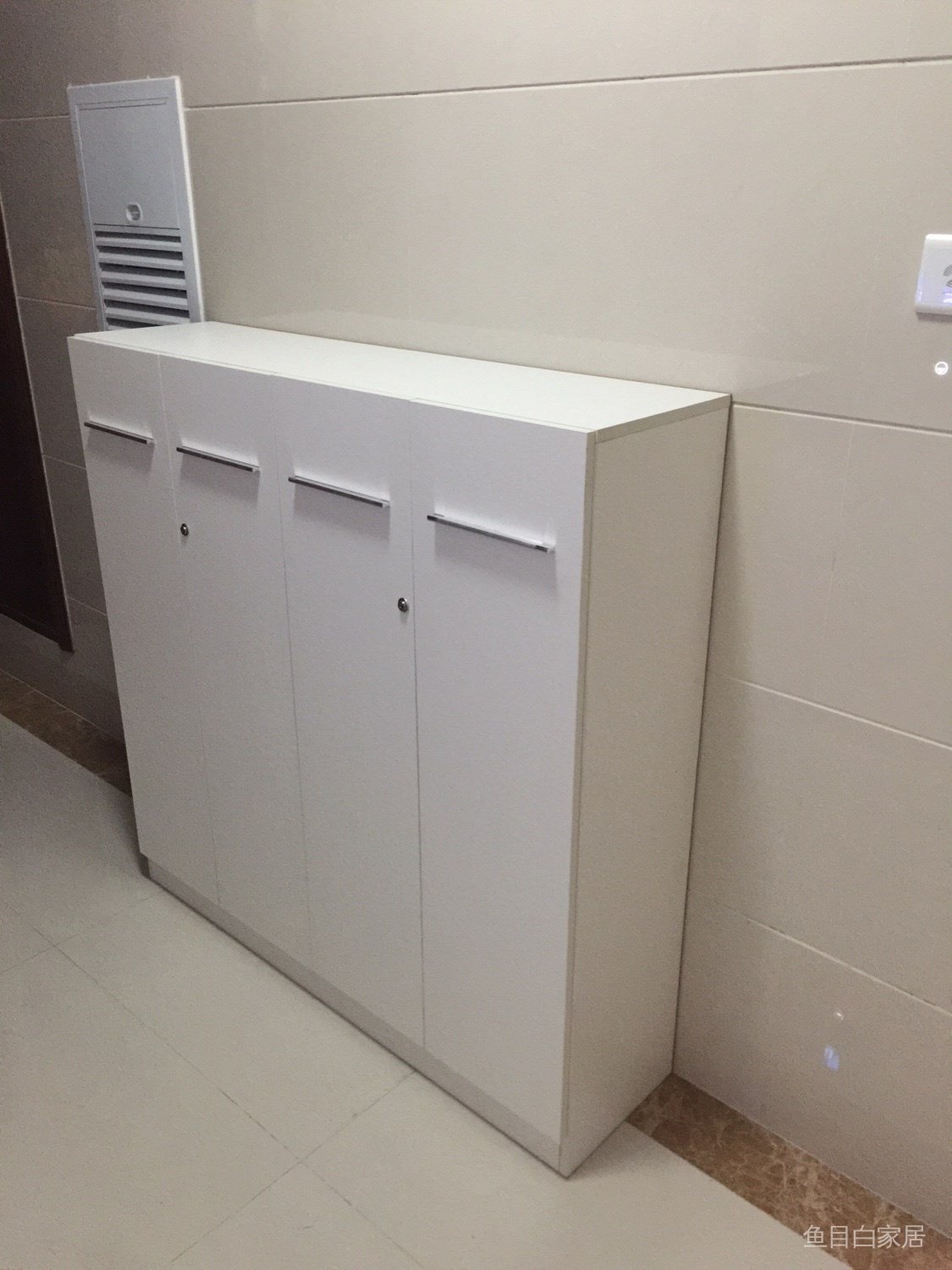 魚目白家居走廊過道鞋櫃帶鎖室外可上鎖的鞋櫃家用大容量鞋櫃門外靠墻儲物柜fbuj 蝦皮購物