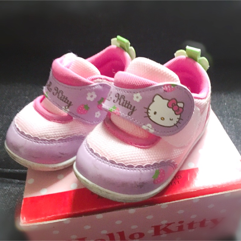 下殺199!!!Hello Kitty 凱蒂貓 鞋子 14.5 粉色 專櫃 穿不到15次