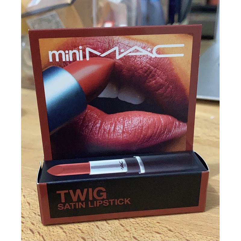 現貨-Mac 時尚迷你唇膏 twig satin lipstick 824號