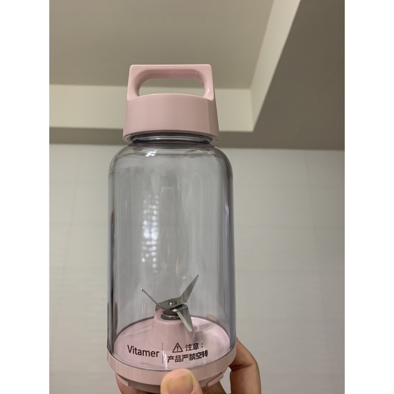 vitamer 500ml  [零件補充：杯蓋］［小瑕疵品］隨行果汁機 usb榨汁機 充電果汁機