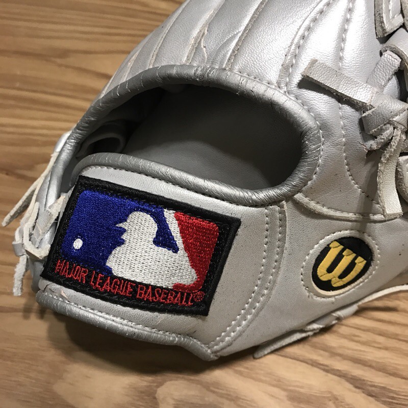Wilson A2000 大聯盟 特殊 紀念款 棒球手套