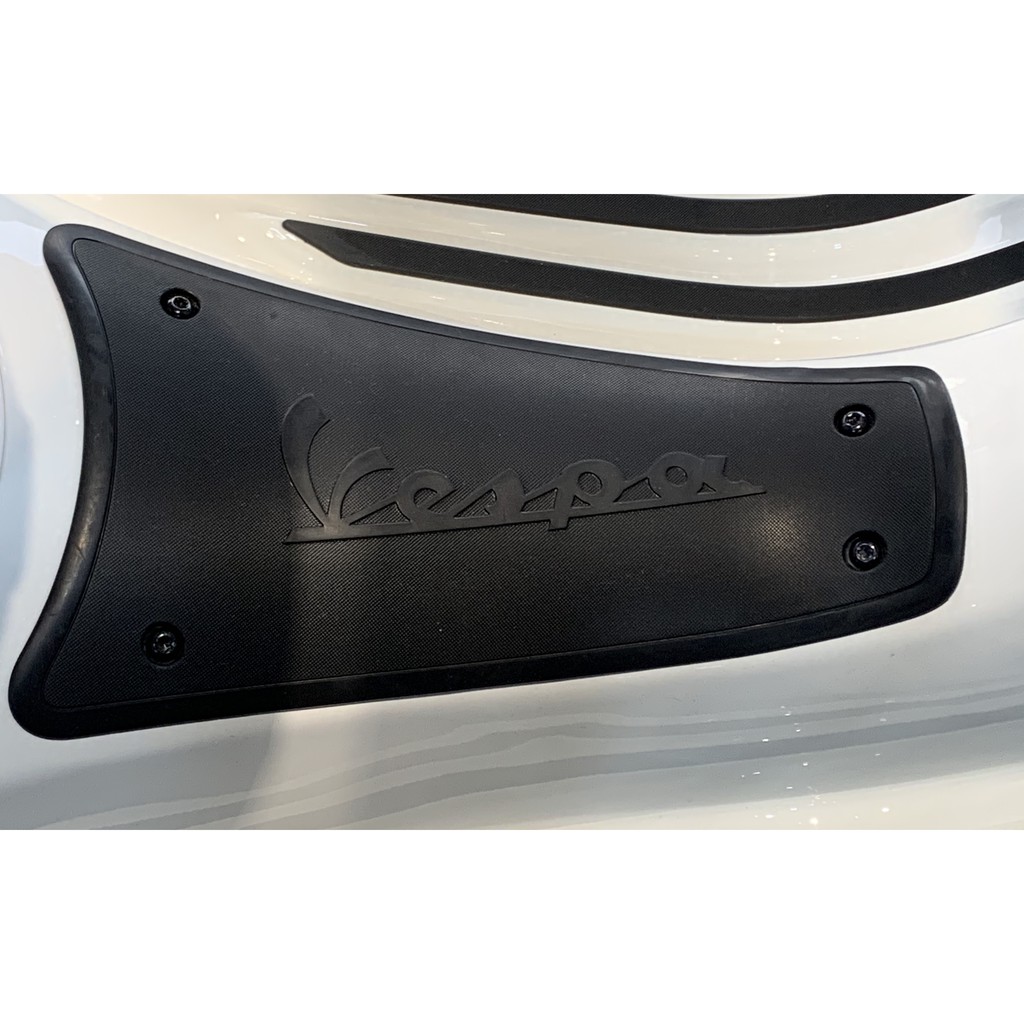 Vespa偉士牌 義大利原廠 衝刺/春天 iget 電瓶蓋飾板 腳踏板