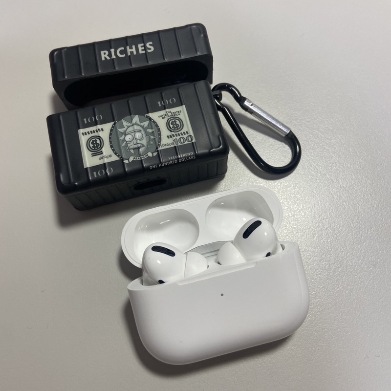 airpods pro 二手（不二價 謝謝）