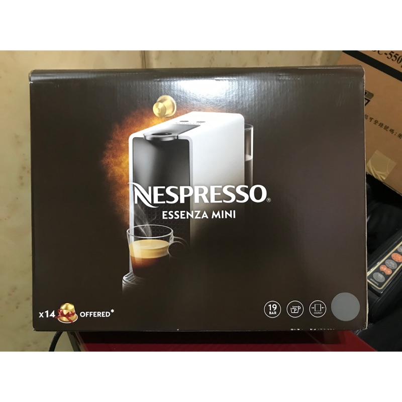 膠囊咖啡機 Nespresso Essenza mini c30