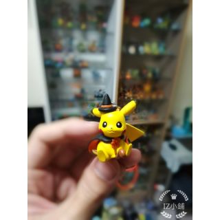 日本 地區限定 絕版 萬聖節 變裝 皮卡丘 騎 掃把 掃帚 扭蛋 巫師 帽子 飛行 神奇寶貝 精靈寶可夢 Pokemon