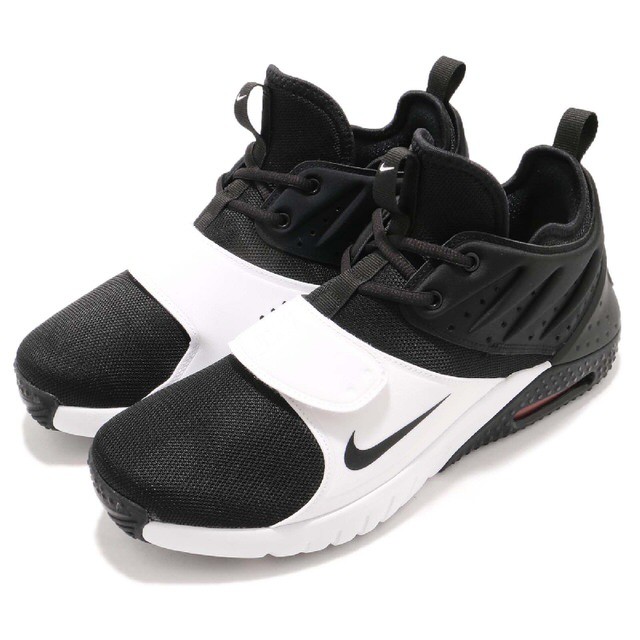 air max trainer 1 black
