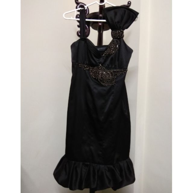 LINDARICO Italy(全新專櫃正品)義大利知名品牌女鑲鑽細肩帶小禮服洋裝(黑40）
