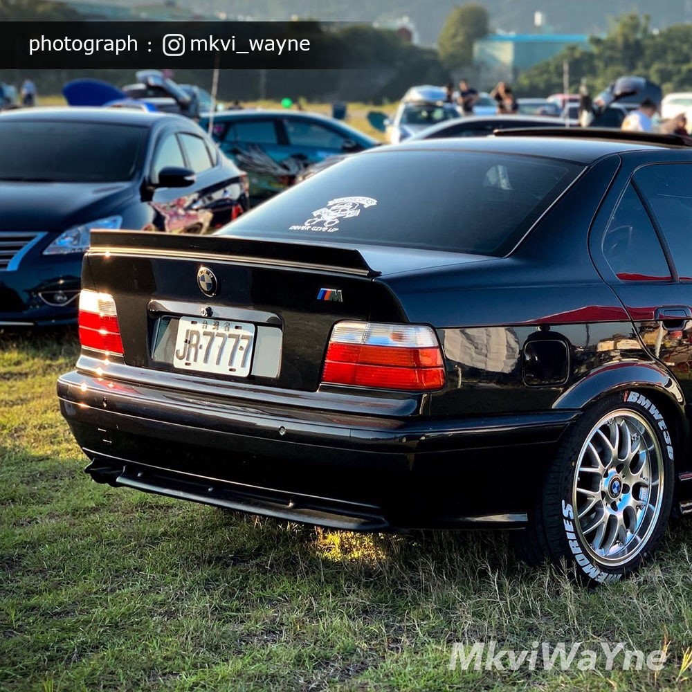 BMW 寶馬 3系列 E36 1991-1999 4門車 L款 後中尾翼 PUF材質 後擾流 素材 烤漆