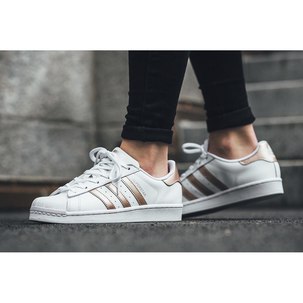 superstar gold rose