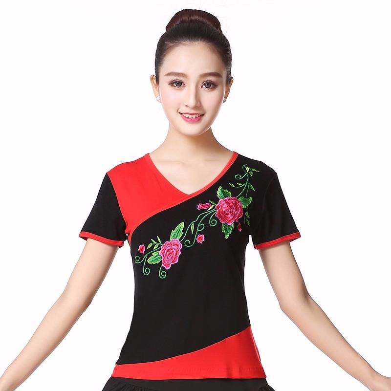 現貨廣場舞裙媽媽廣場舞舞衣跳舞新款中老年廣場舞服裝夏季短袖v領上衣民族風繡花舞蹈服演出服女 蝦皮購物