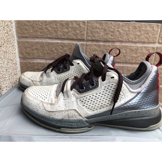 8成新 US10 Adidas D-Lillard 1 運動 籃球鞋