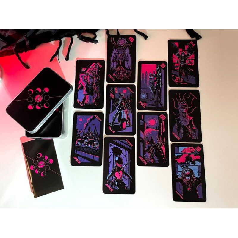 Shandi進口牌卡－正版限量私人發行－霓月塔羅牌6th edition／Neon Moon Tarot Deck