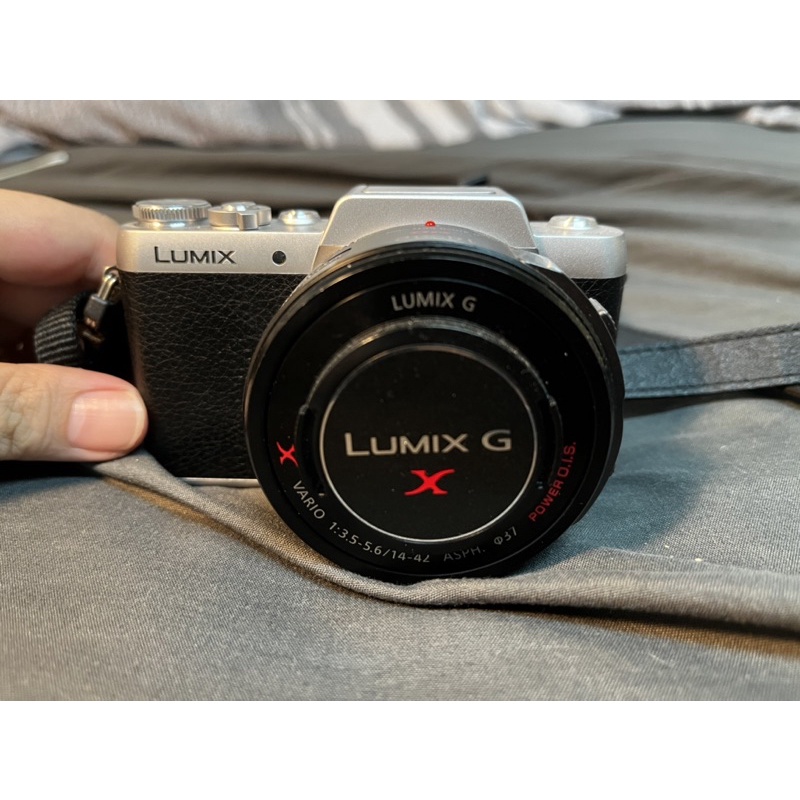 Panasonic Lumix GF8 + 14-42mm 單鏡組(全配無盒）