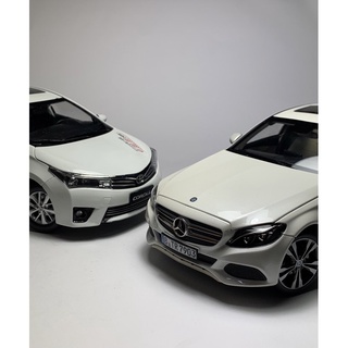 1/18 Toyota Altis 原廠模型車