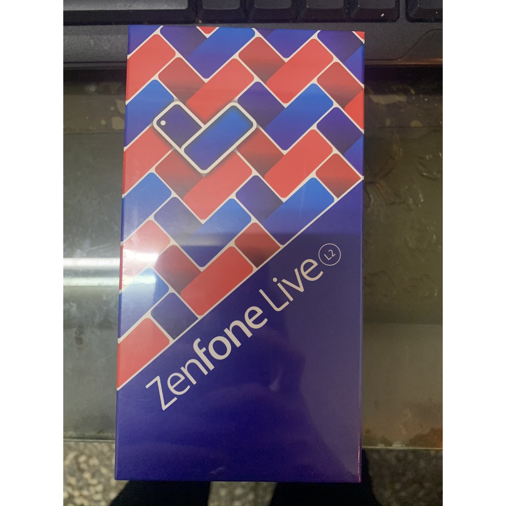 ASUS ZenFone Live L2 ZA550KL 2G/16G 全新未拆 長輩機
