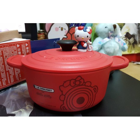 7-11集點Hello Kitty &amp; LE CREUSET鑄鐵鍋造型餐具竹纖維橢圓鍋(紅)