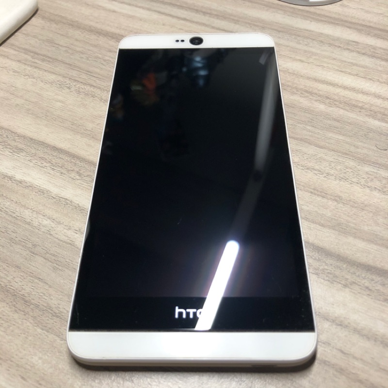 HTC Desire 826 二手機出售