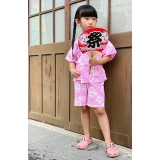 PinkLoveJapan~特惠中 全新日本正品 幼童/小孩 短袖 浴衣/甚平 粉雲彩 扶桑花(女童款)90~100CM