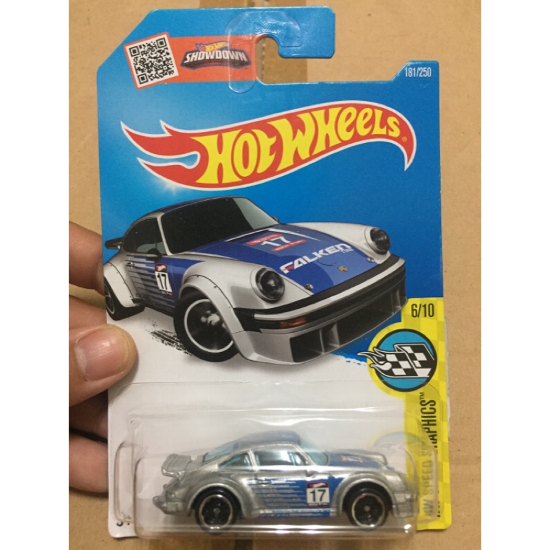 Hotwheels 風火輪 1/64 PORSCHE 934 TURBO RSR