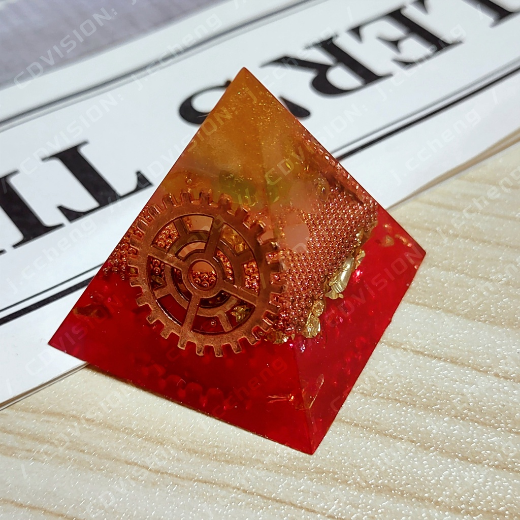 /澄視維度設計/ 金字塔 奧根塔 奧剛石 Orgonite 海底輪系列 淨化 能量 水晶