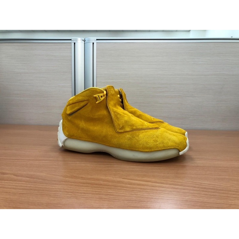 AIR JORDAN 18 RETRO “Yellow Suede”     US12