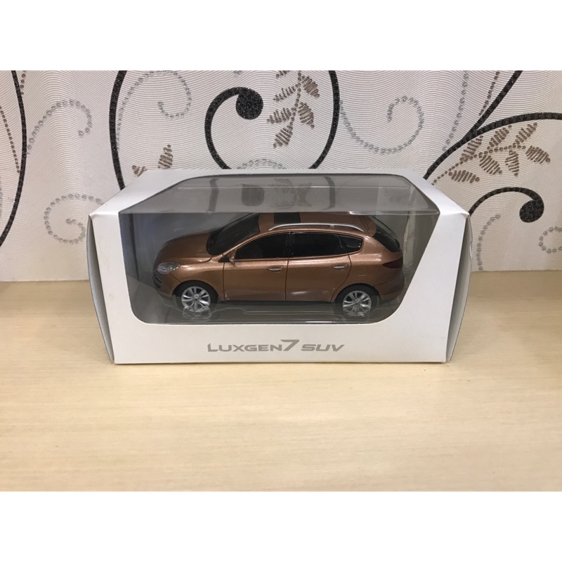 Luxgen模型車 原廠suv7棕色金色1:43回力車