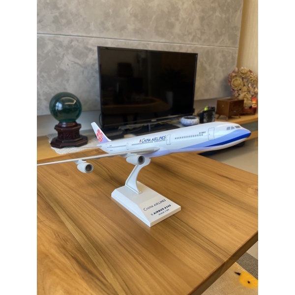 華航飛機模型（A340)非全新