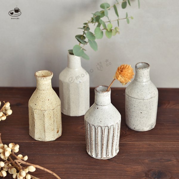 Emono選品 篠崎英夫益子燒小花瓶一輪插花瓶陶器花瓶日本進口現貨 蝦皮購物