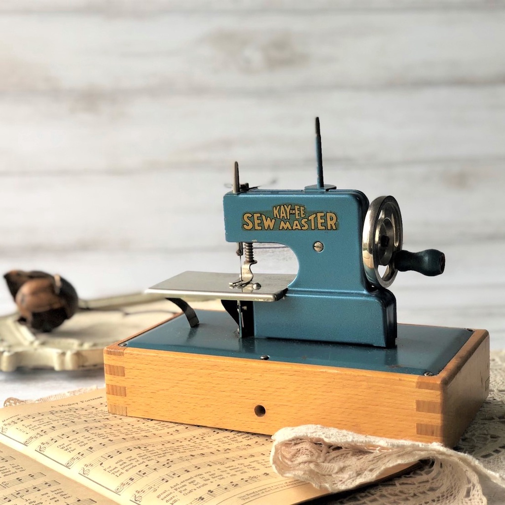 KAYEE迷你裁縫機 古董縫紉機 兒童縫紉機 古董擺件 德國縫紉機