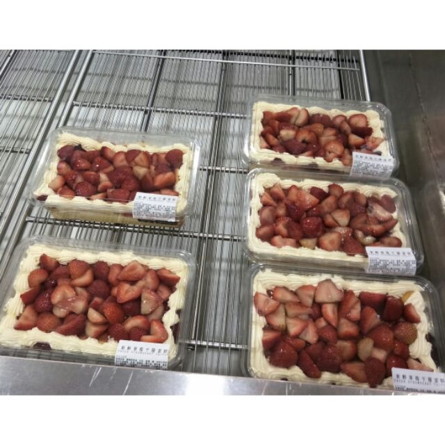 好市多新鮮草莓千層蛋糕900g