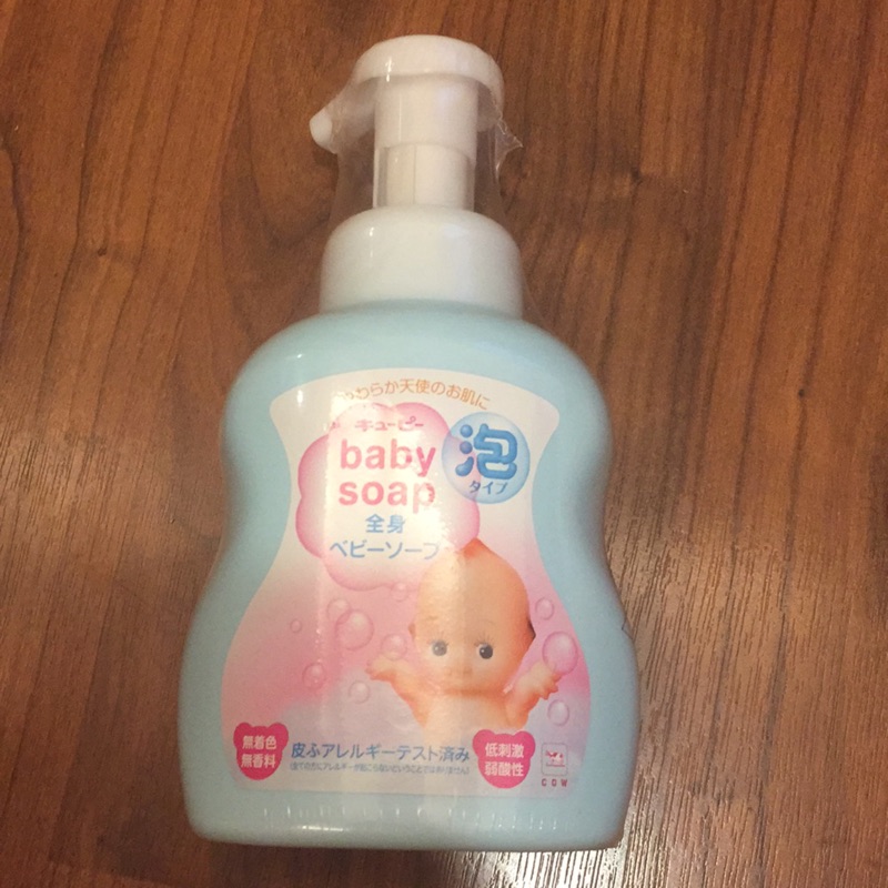 全新日本原裝進口 牛乳石鹼 裘比嬰兒全身泡泡沐浴乳 400ML