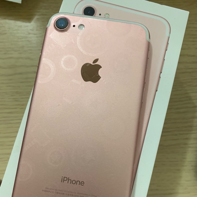 （已下訂）Iphone7 128g 二手 粉色