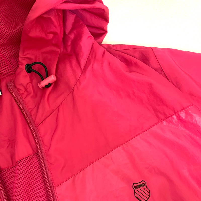 K-SWISS粉色的防風機能外套
