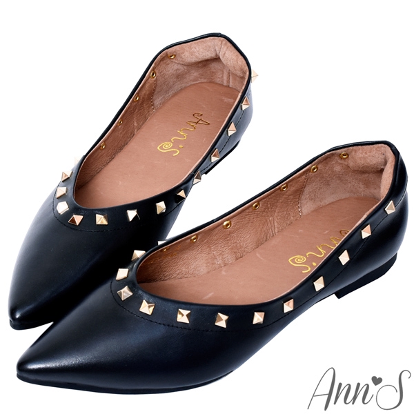 Ann’S時髦歐美風-金色鉚釘V口顯瘦尖頭真皮平底鞋-黑