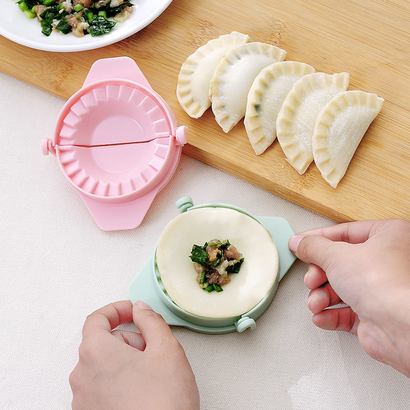 ✨【虧本充量】✨包餃子神器水餃模具家用包水餃工具全自動餃子皮月牙形捏包餃子器DIY 包料理工用包餡料手動環保小麥包