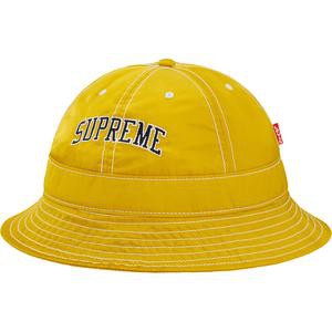 supreme levis hat