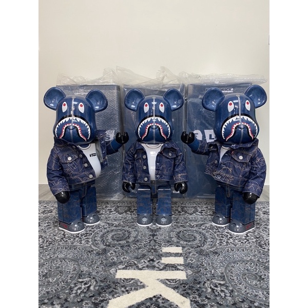 Levi's × BAPE BE@RBRICK 100% & 400% | myglobaltax.com Levi's × BAPE BE@RBRICK 100% & 400% | myglobaltax.com