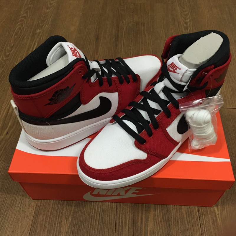 @SIX@超限量NIKE AIR JORDAN 1 OG NIKE勾 芝加哥公牛隊配色 黃金尺寸：9號！《台灣公司貨》