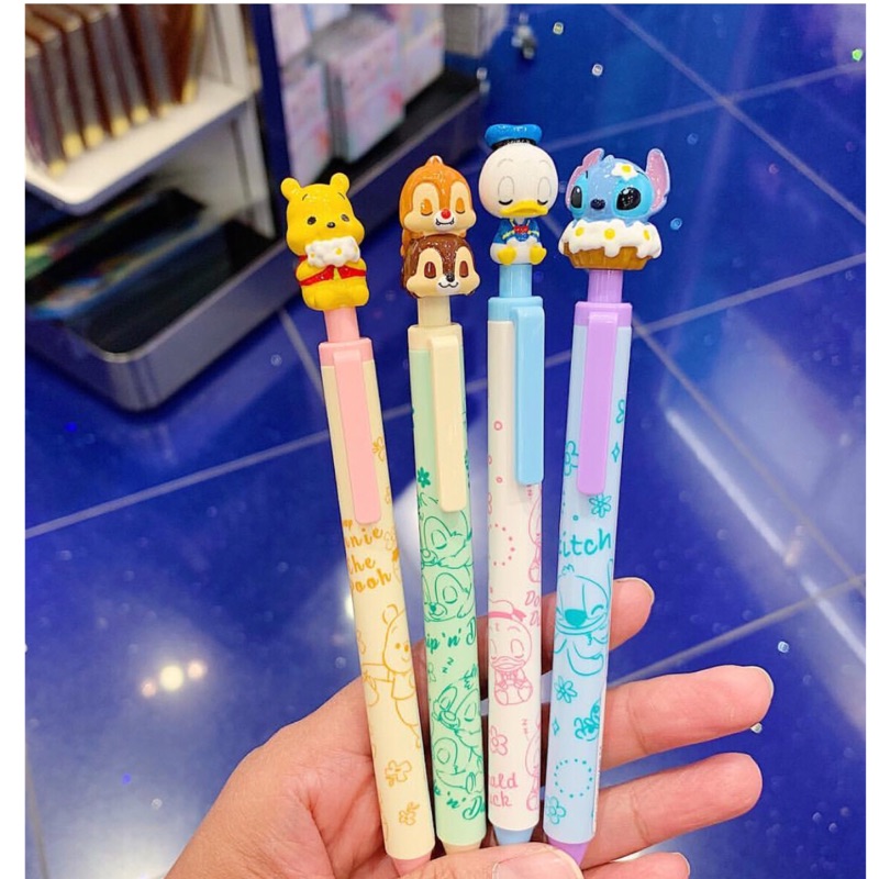 《朋友禮品》日本 迪士尼專賣店 維尼 維尼熊 POOH 唐老鴨 奇奇蒂蒂 史迪奇 STITCH 自動筆 自動鉛筆 筆